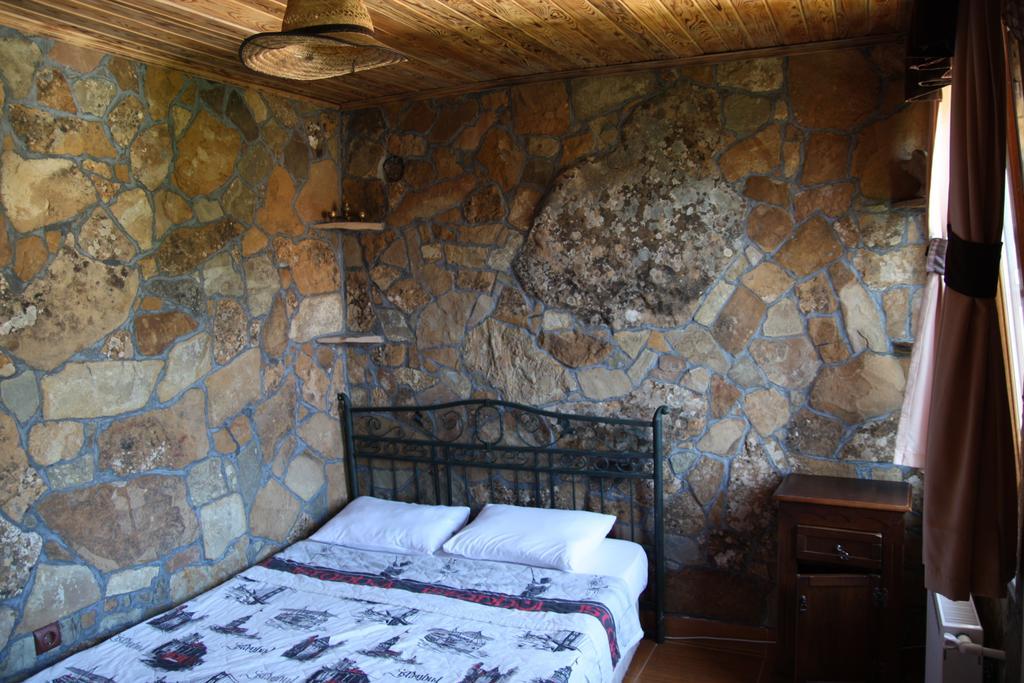 Uysallar Koy Evi İmroz Rom bilde