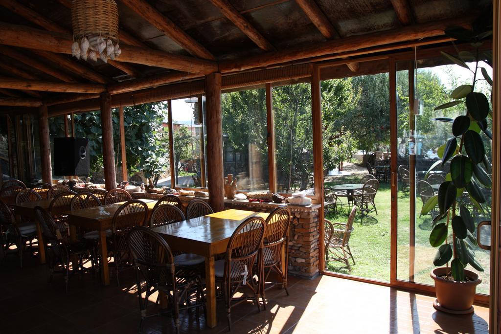 Uysallar Koy Evi İmroz Rom bilde